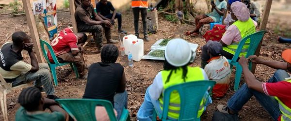 Le formateur en séance de formation